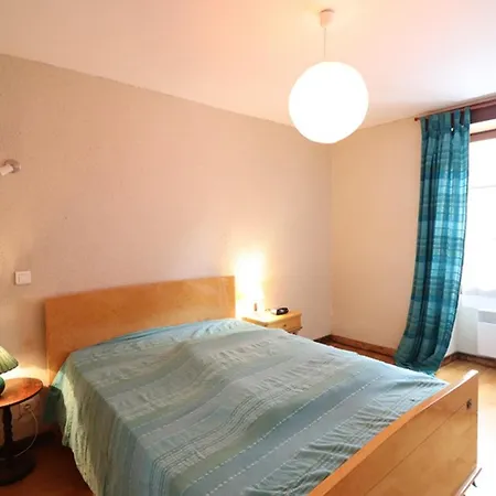 Maison Renovee Au Coeur Des Volcans D'auvergne, 4 Pers, Terrasse, Jardin, Proche Commerces - Fr-1-742-112 בית נופש *